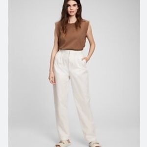 Gap High Rise Pleated White Khaki Ankle Pants